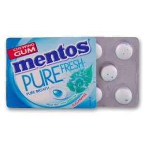 MENTOS GUM FRESH MINT CARD  8s